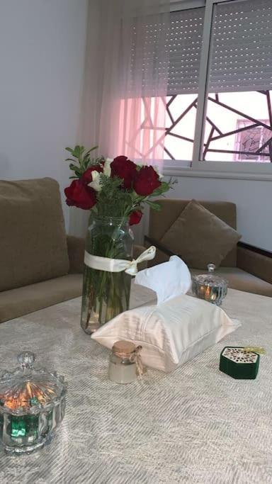 Elegant Appartement Au Coeur De Marrakech Marrakesh Exterior foto