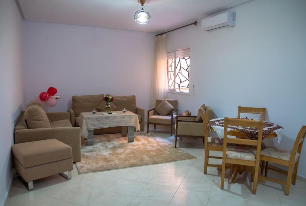 Elegant Appartement Au Coeur De Marrakech Marrakesh Exterior foto